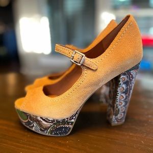 Lucky, Size 8, new, never worn heels